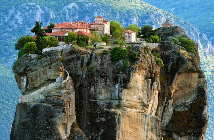 BIG_mini-pochivka-do-meteora-paraliya-katerini-meteora-i-solun-4-vv-1_16878758811689