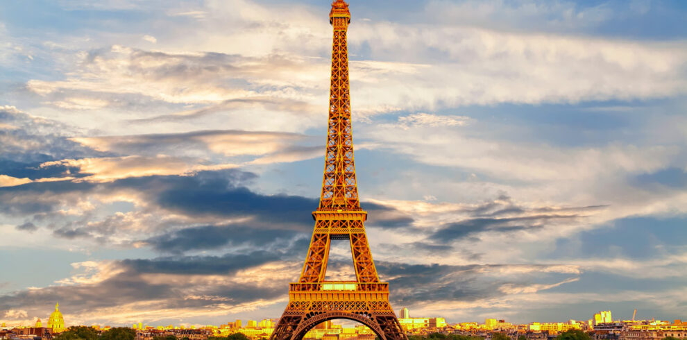 The-Eiffel-Tower-1-DTB-Programs-France-1980×1320=[990×660]x2