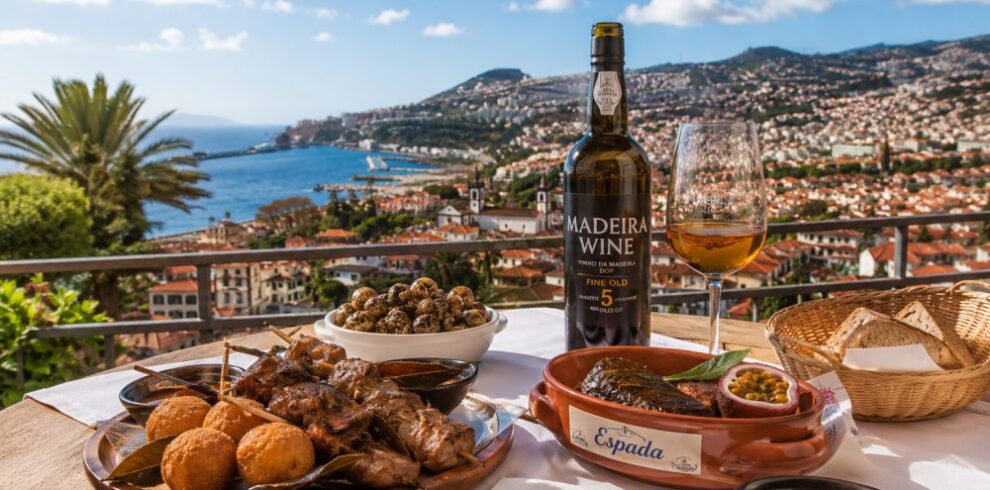 BIG_Madeira-Funchal-Vino-Exotic-Holiday_17816269023576